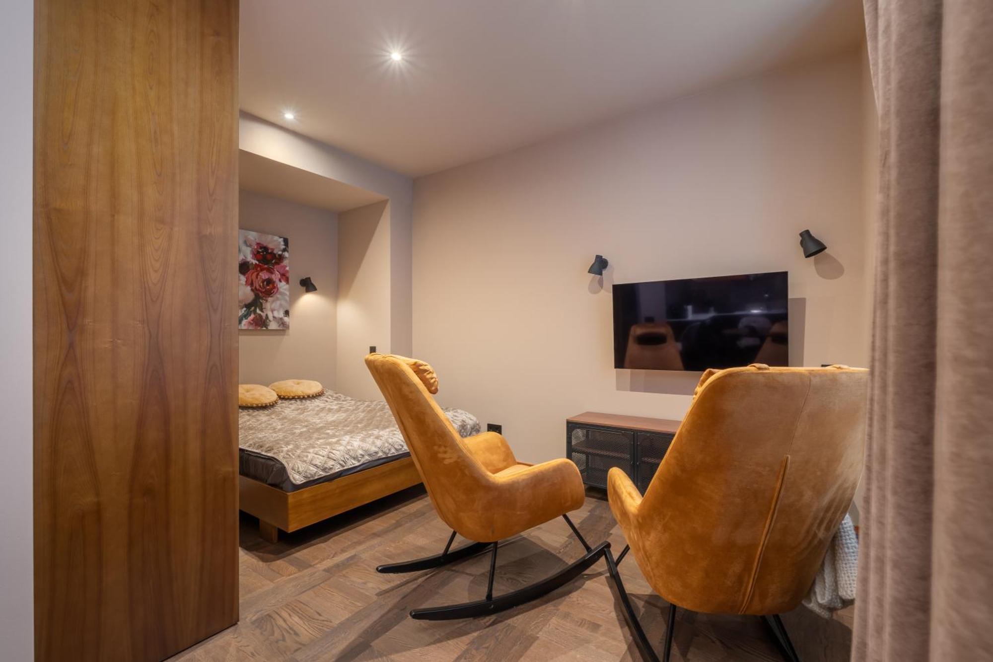 Stylish Old Town Apartment On Mucenieku Street Ρίγα Εξωτερικό φωτογραφία